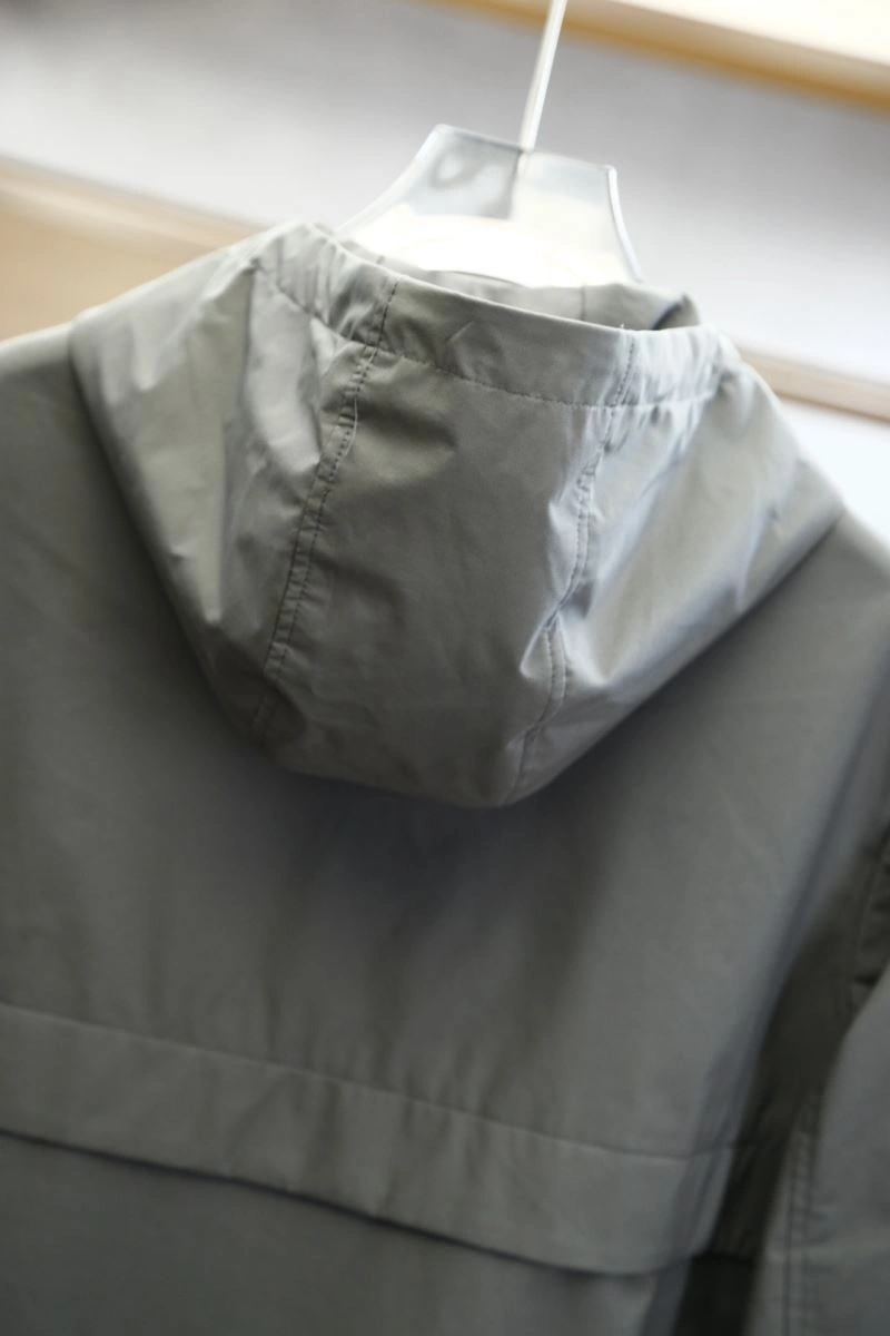 ZeroBulk Burberry Outwear 101682