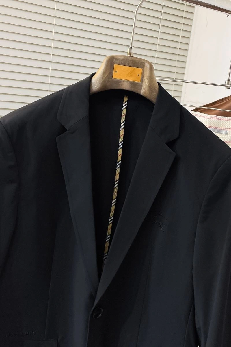 Burberry Outwear Fashionable 101206