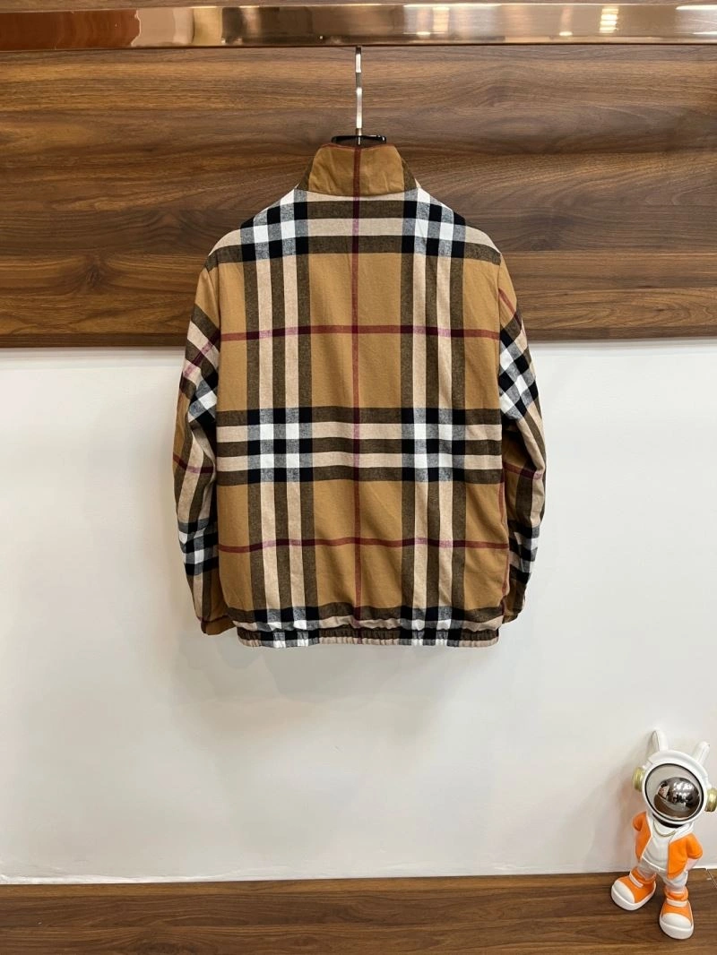 Burberry Outwear GoodFit 101205