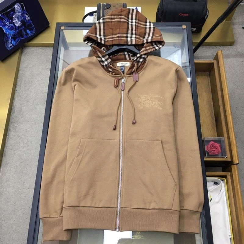 Burberry Outwear Upgraded 101204