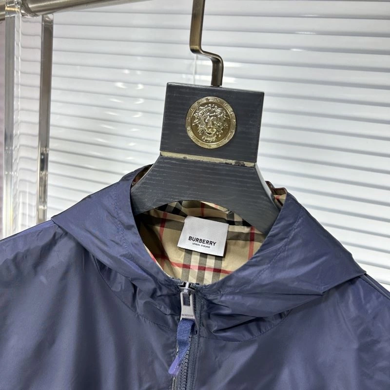 Burberry Outwear SoftTouch 101201