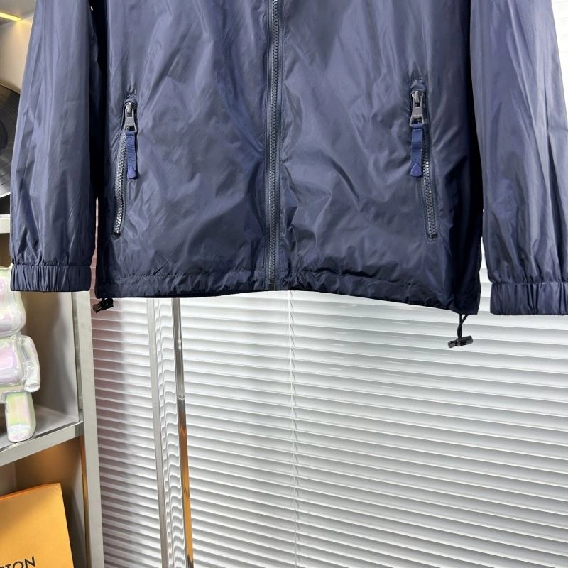 Burberry Outwear SoftTouch 101201