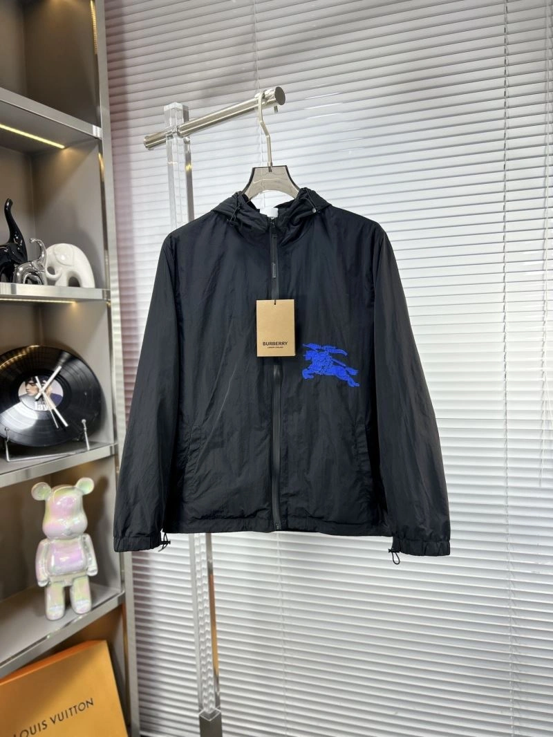 Seasonal Burberry Outwear 101196