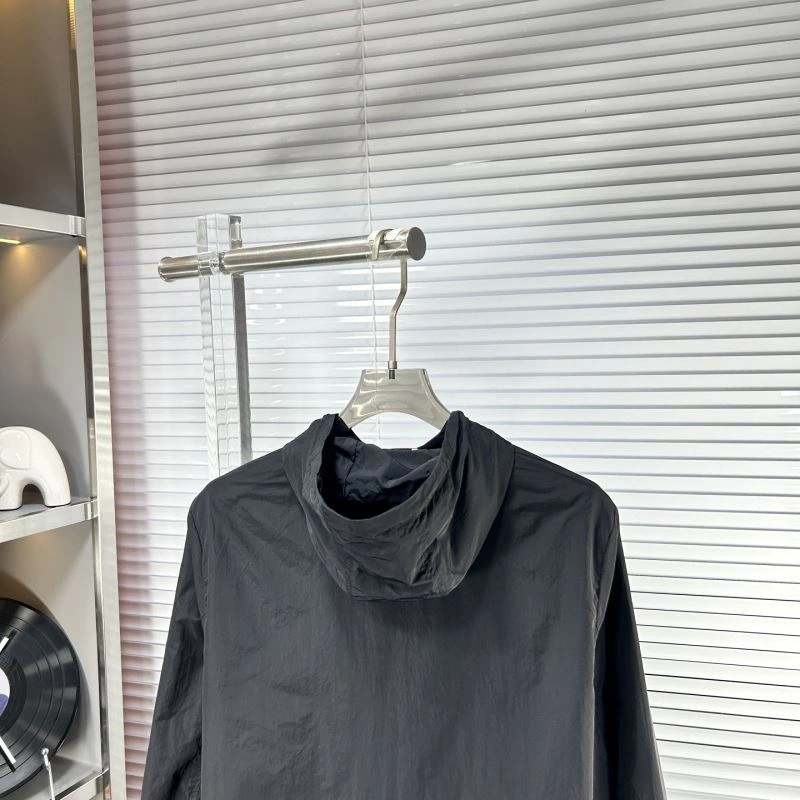 Seasonal Burberry Outwear 101196