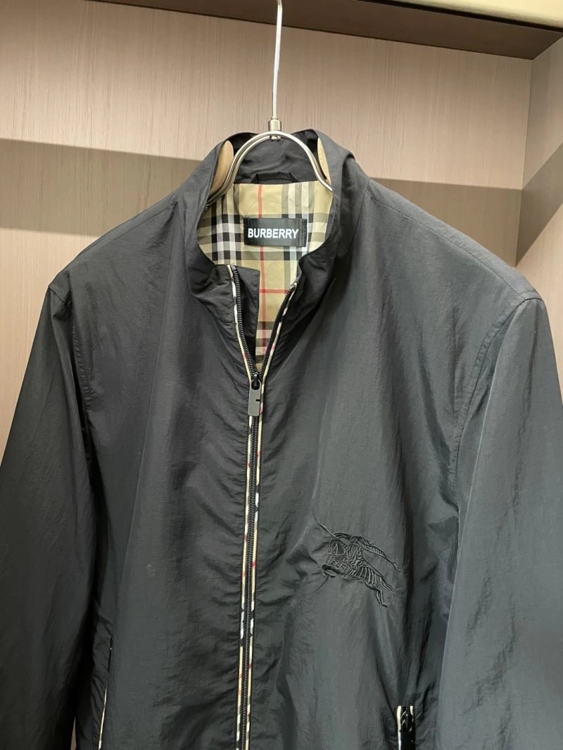 Burberry Outwear Stretchable 101183