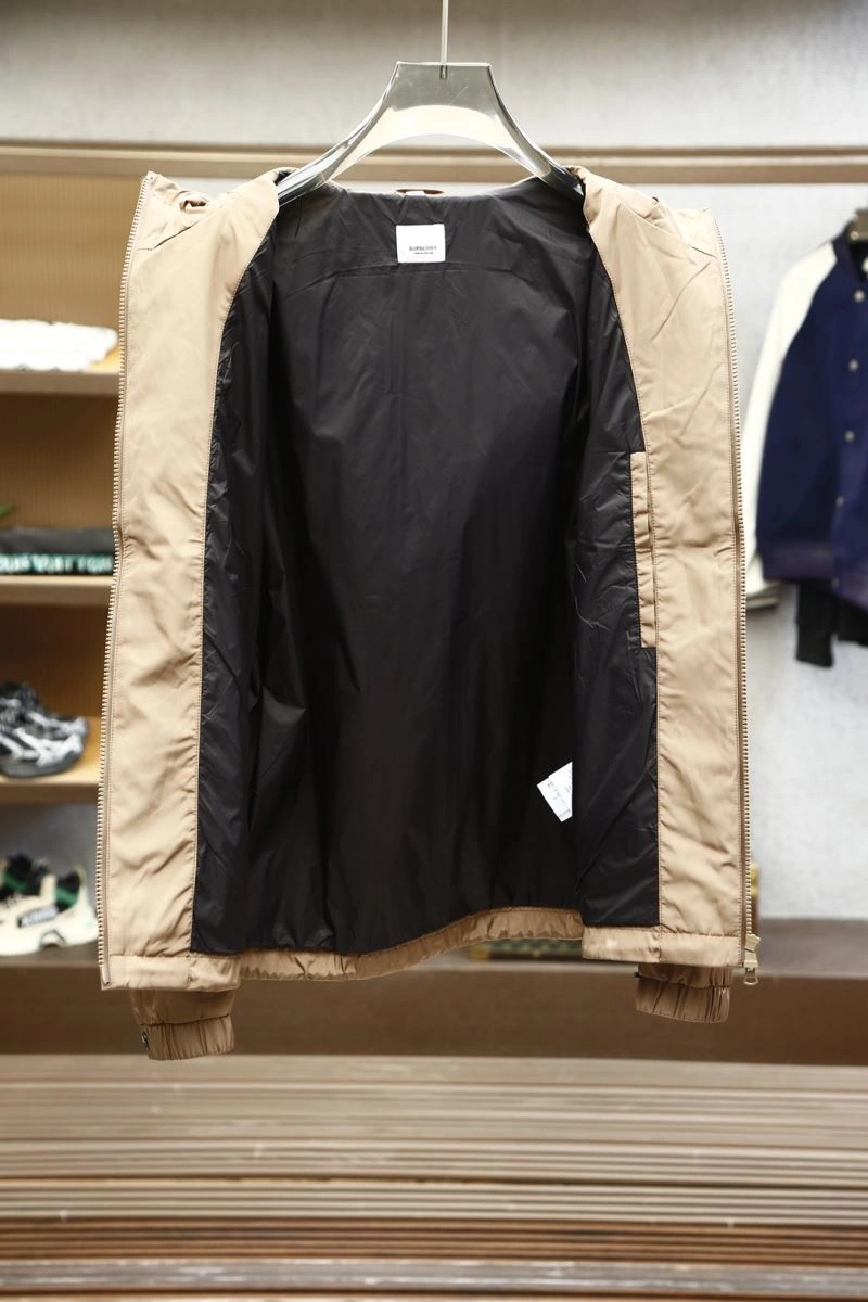 Lightweight Burberry Outwear 101192