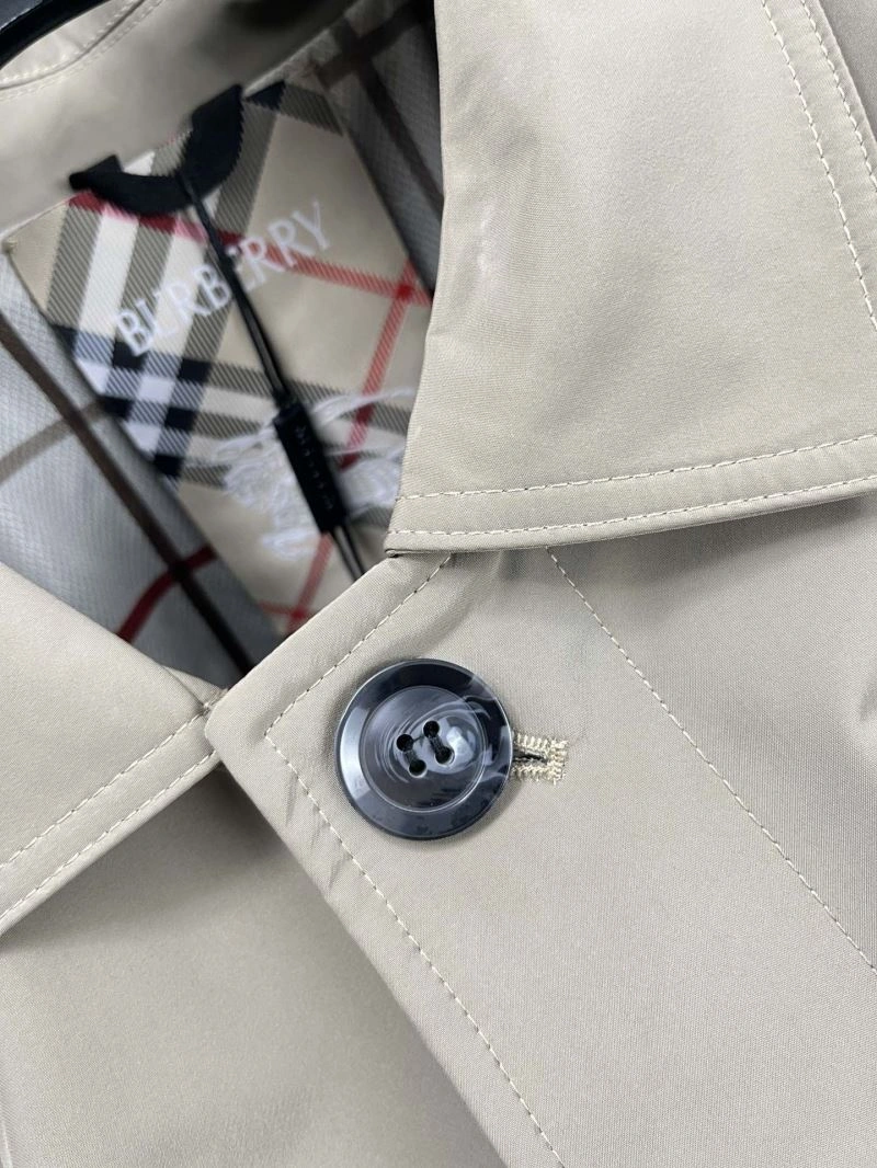 Burberry Outwear SportInspired 101185