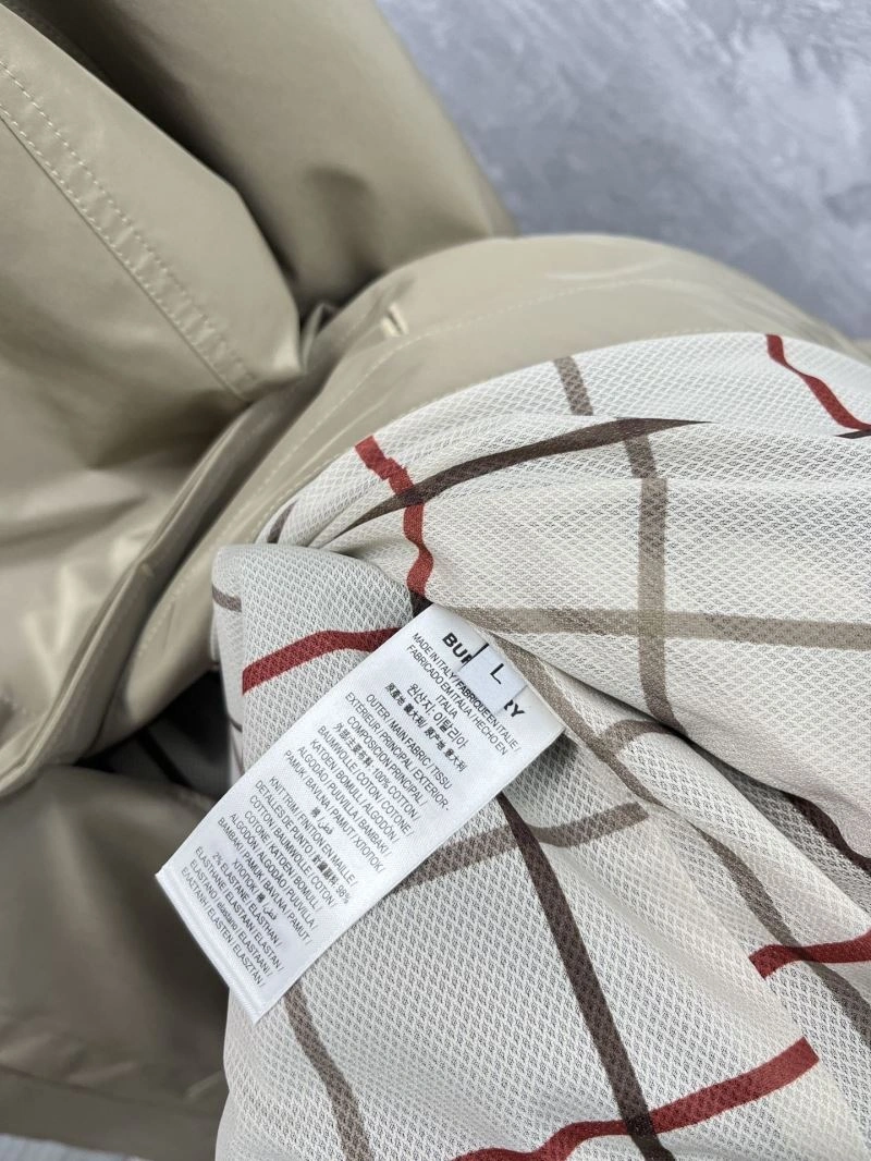 Burberry Outwear SportInspired 101185
