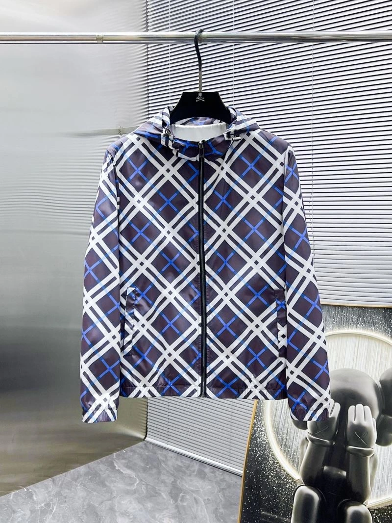 Burberry Outwear Breathable 101179