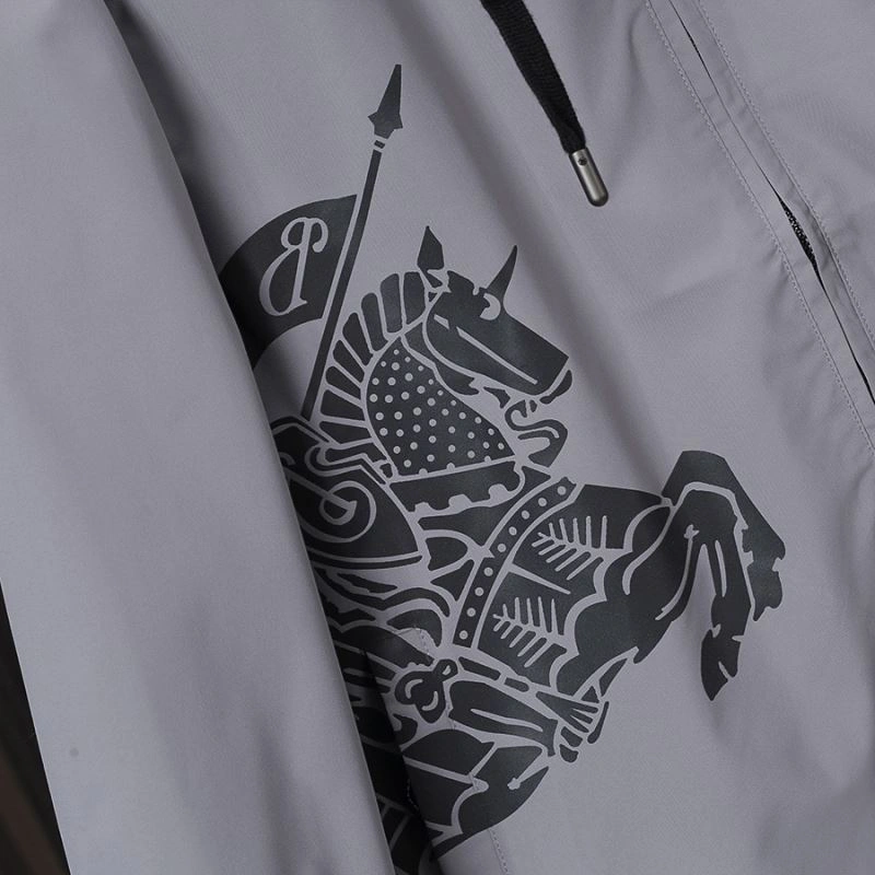 Burberry Outwear OdorResistant 101242