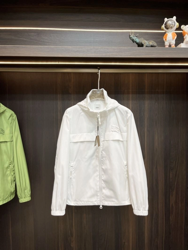 NewStyle Burberry Outwear 101209