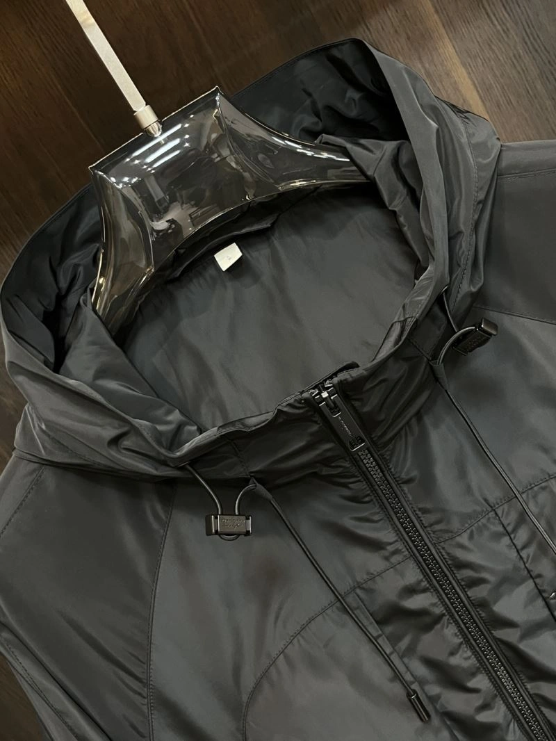 Burberry Outwear Bright 101170