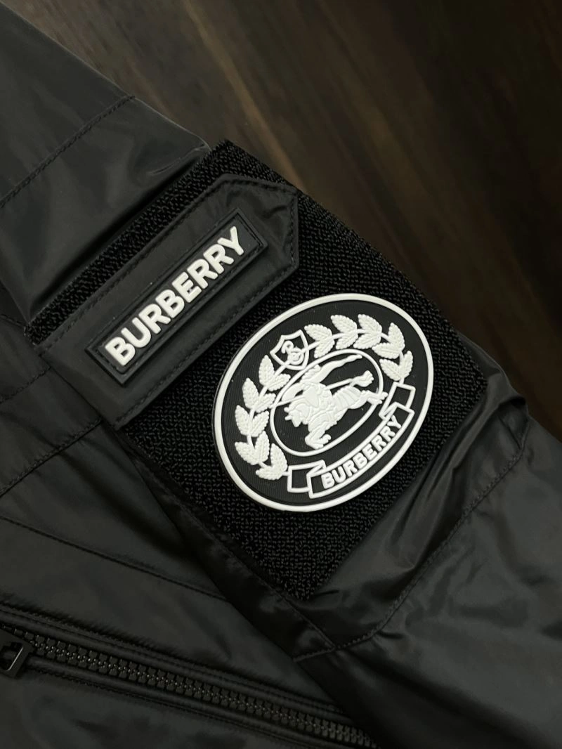 Vibrant Burberry Outwear 101233