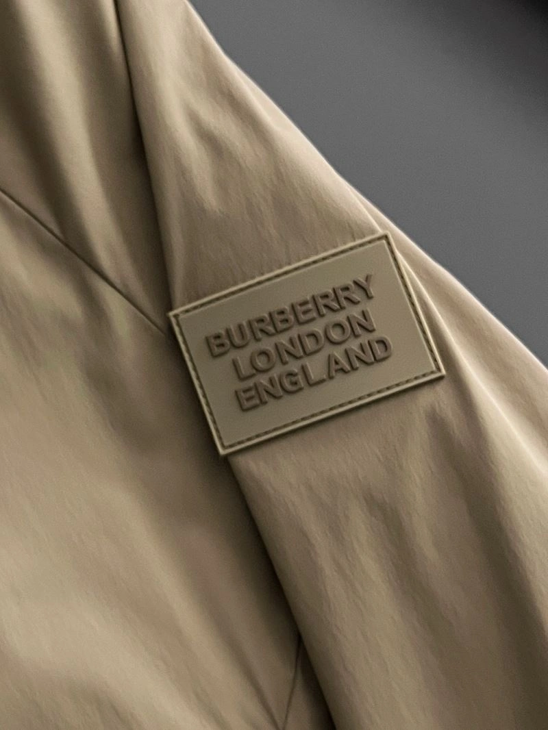 TravelReady Burberry Outwear 101169