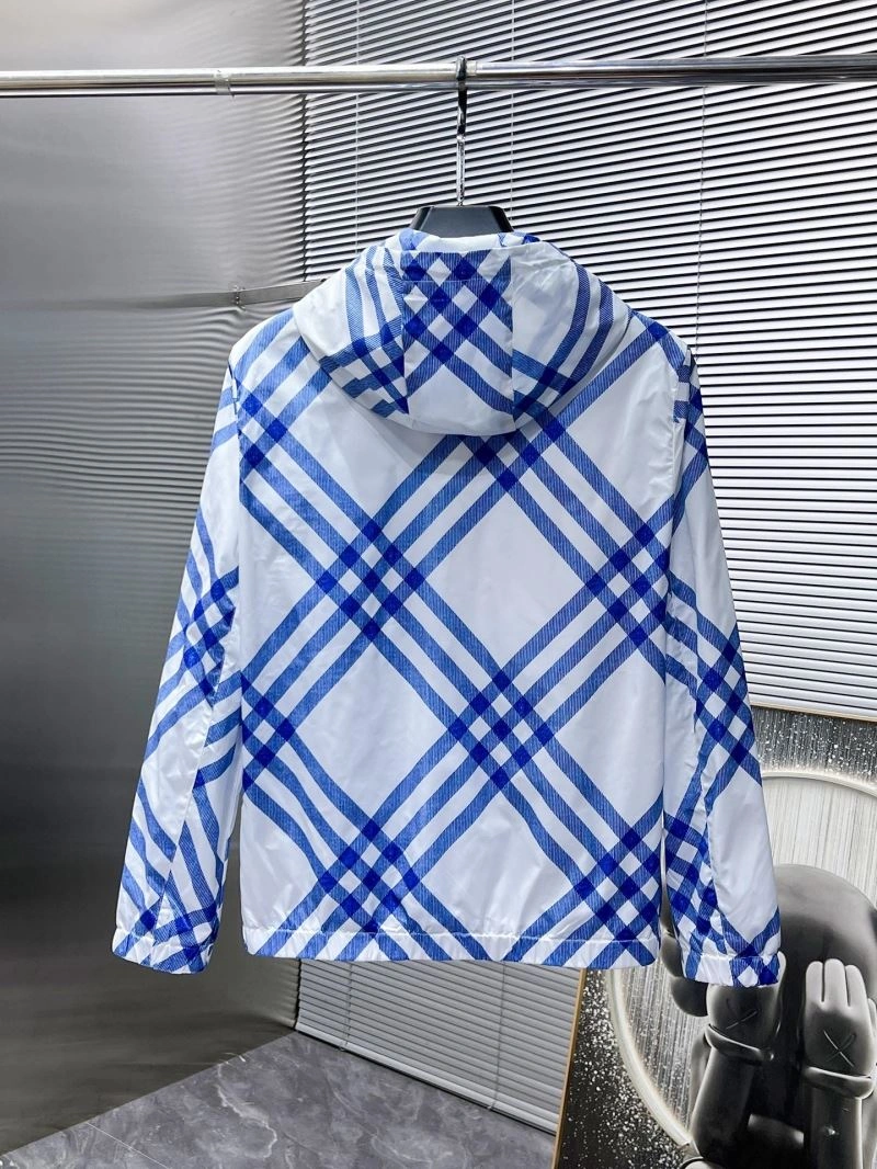 TechFriendly Burberry Outwear 101235