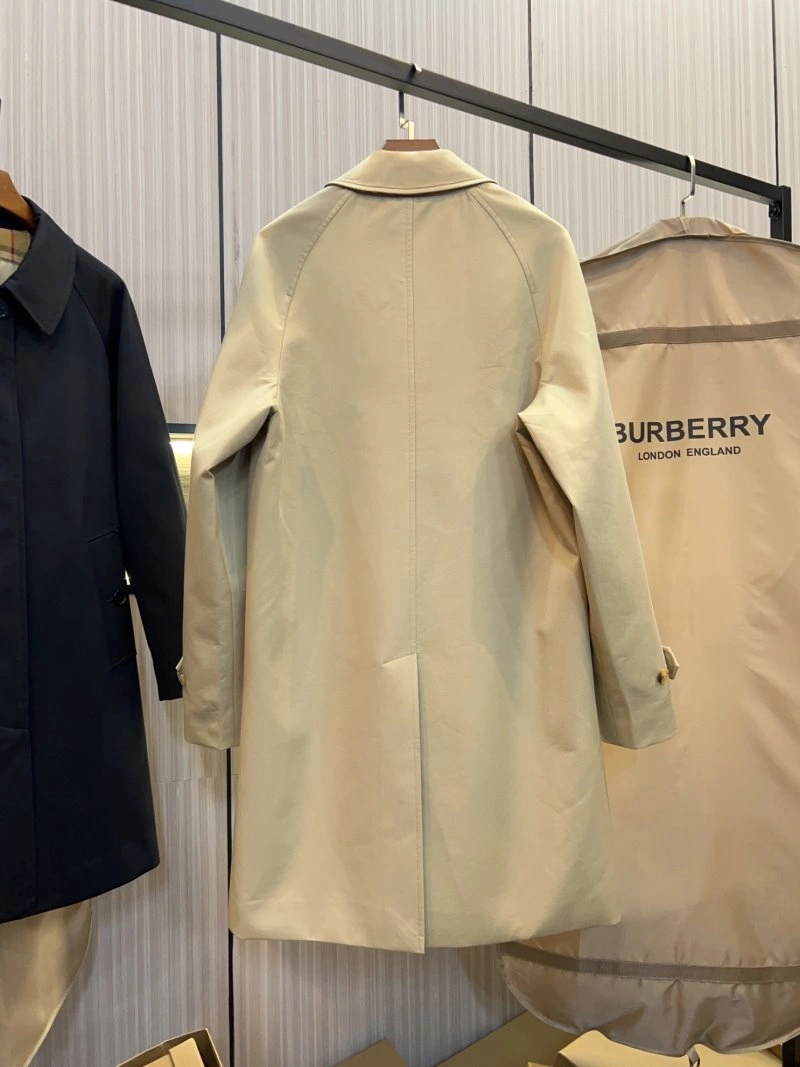 Burberry Outwear GoAnywhere 99330