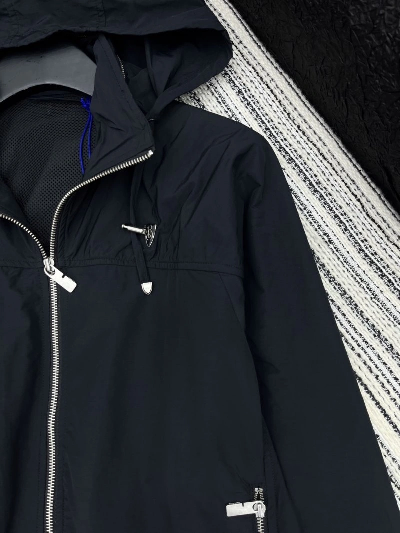 Burberry Outwear Trendsetting 99258