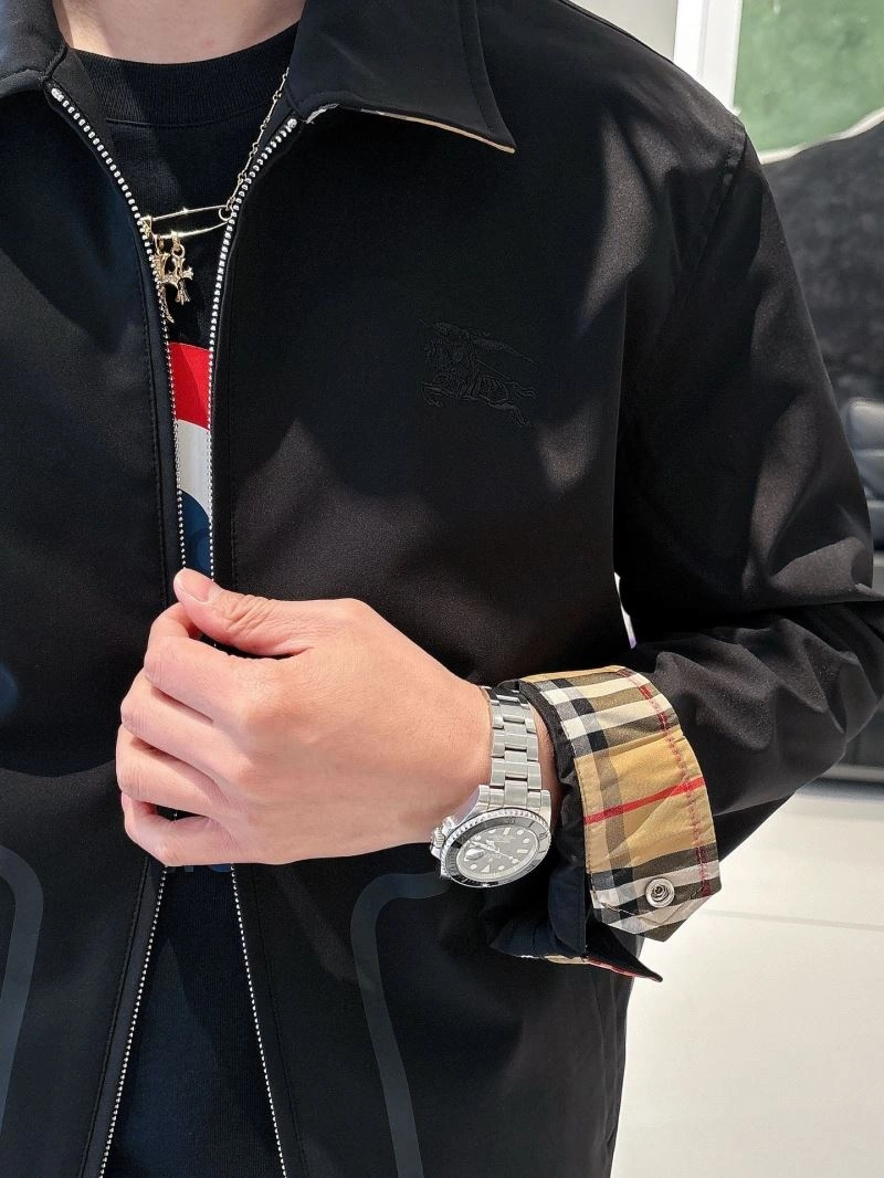 WaterResistant Burberry Outwear 100755