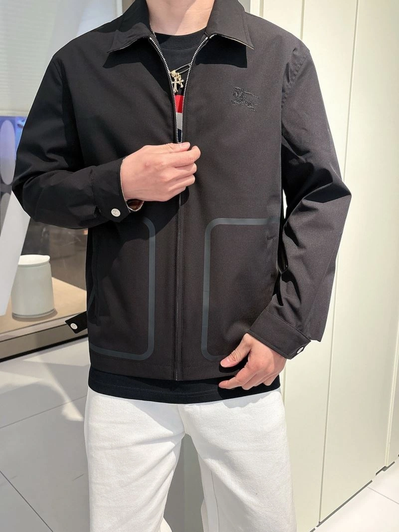 WaterResistant Burberry Outwear 100755