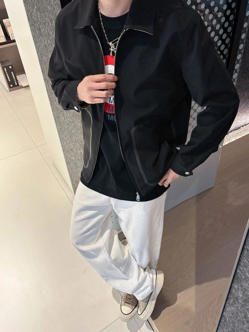 WaterResistant Burberry Outwear 100755