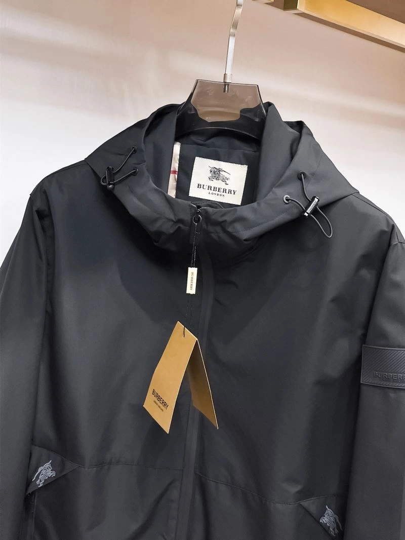 Burberry Outwear Snug 100783
