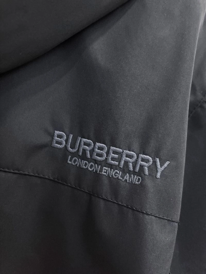 Burberry Outwear Snug 100783
