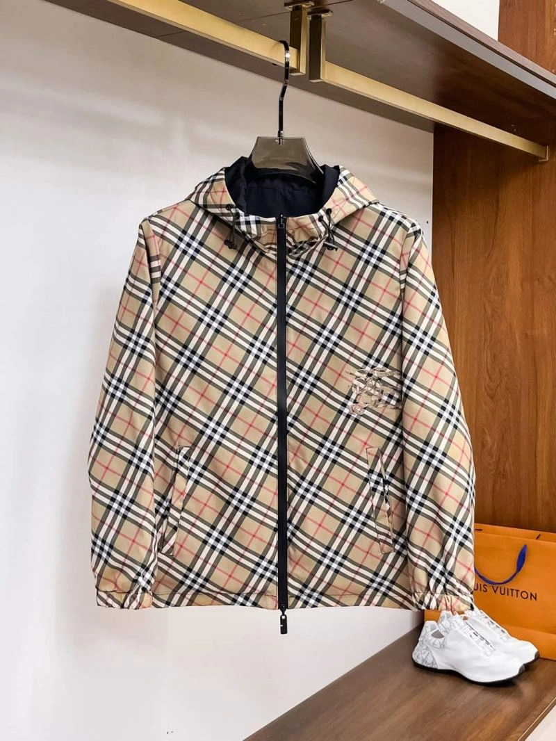 Burberry Outwear Vibrant 100784