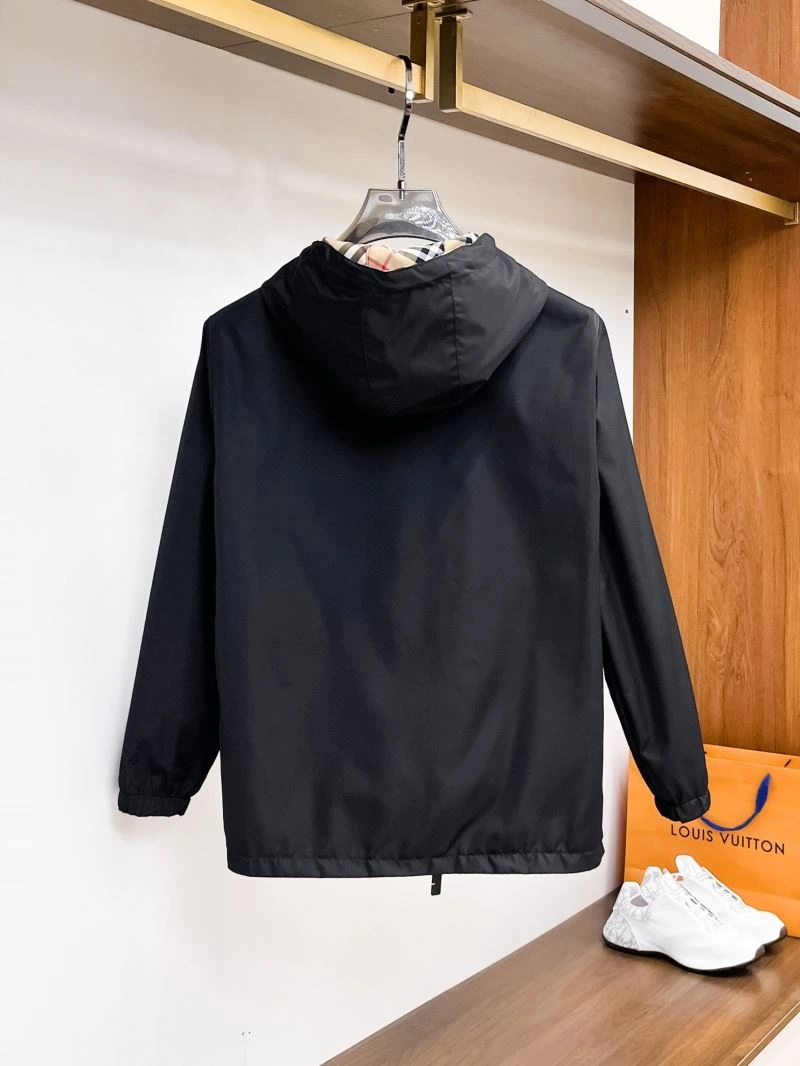 Burberry Outwear Vibrant 100784