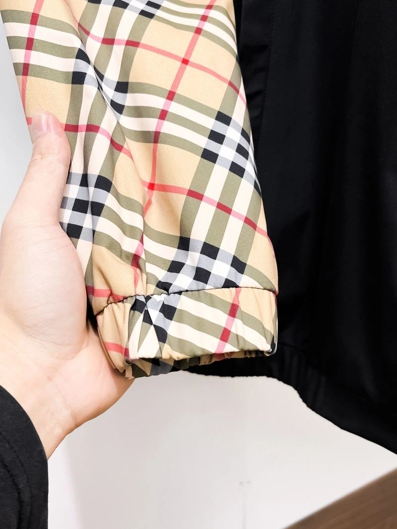 Burberry Outwear OdorResistant 100752