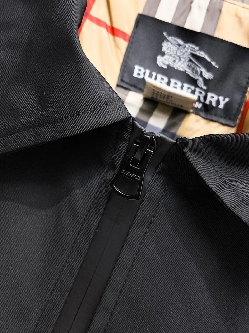Burberry Outwear OdorResistant 100752