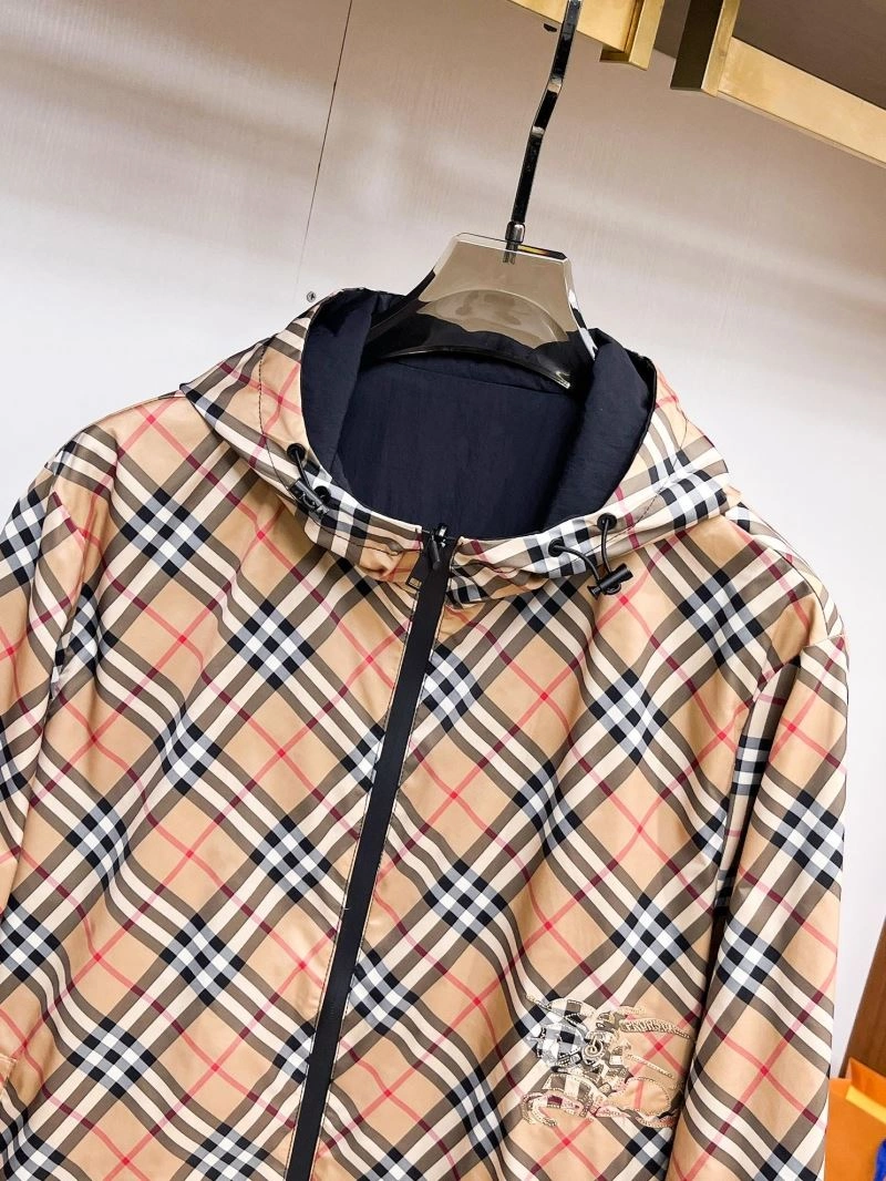 Burberry Outwear Unisex 100748