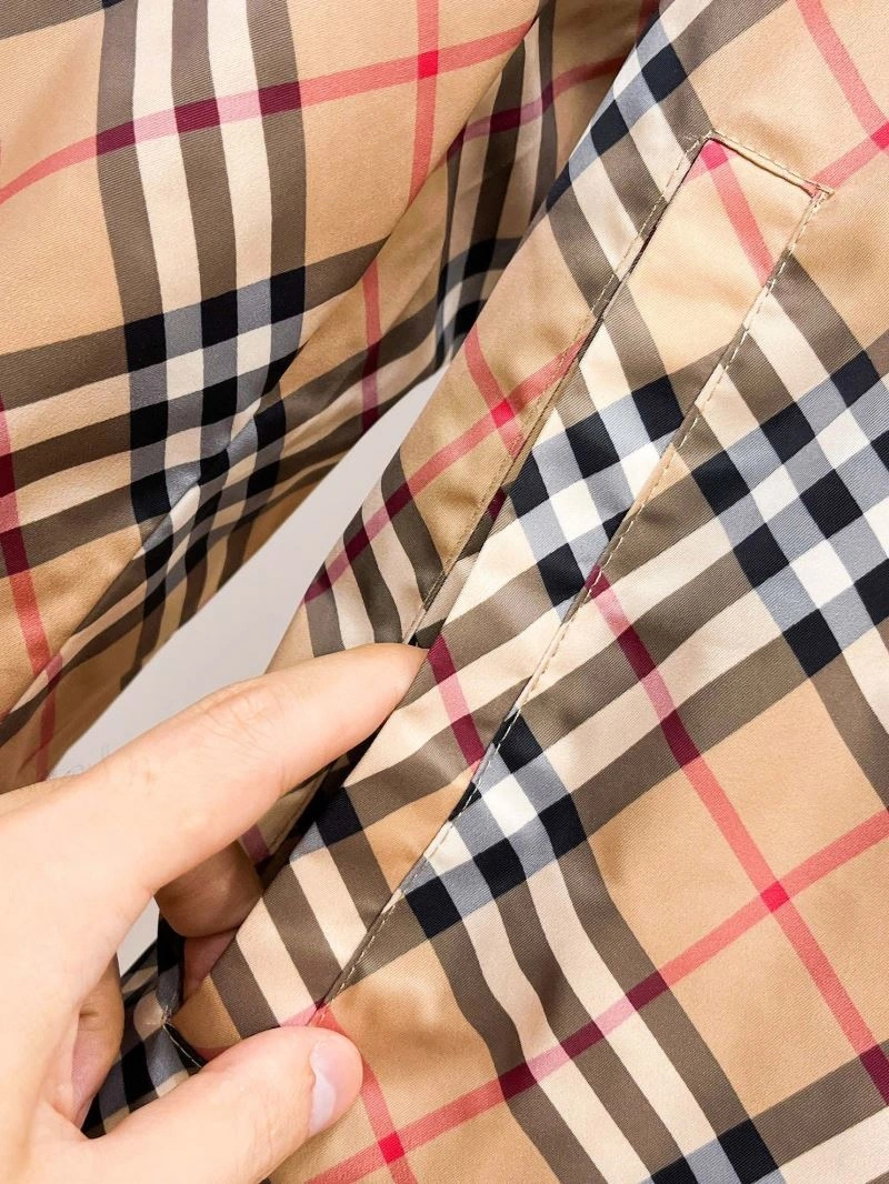 Burberry Outwear Unisex 100748