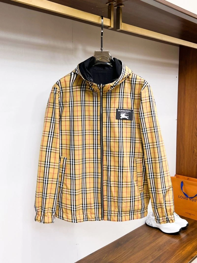 Burberry Outwear DailyWear 100753