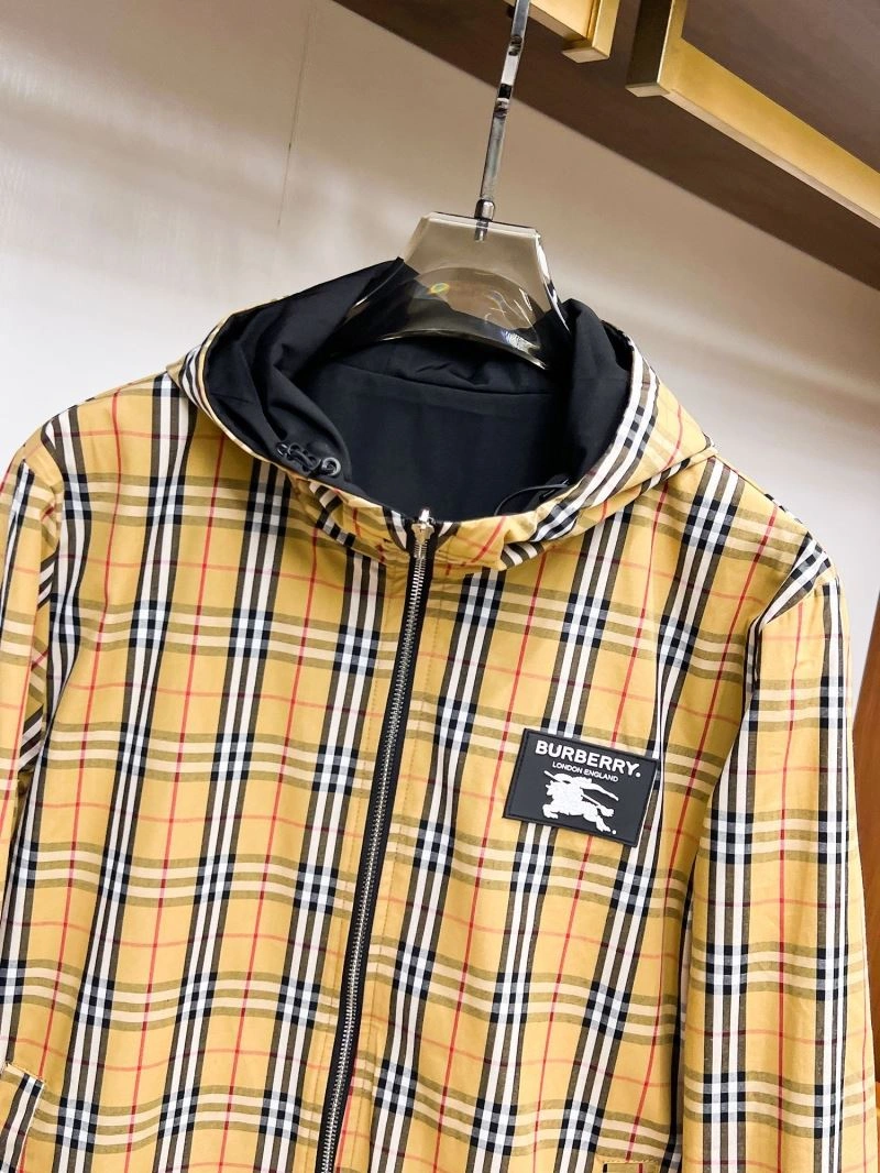 Burberry Outwear DailyWear 100753