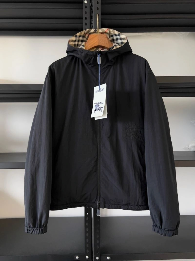 RelaxedFit Burberry Outwear 100742