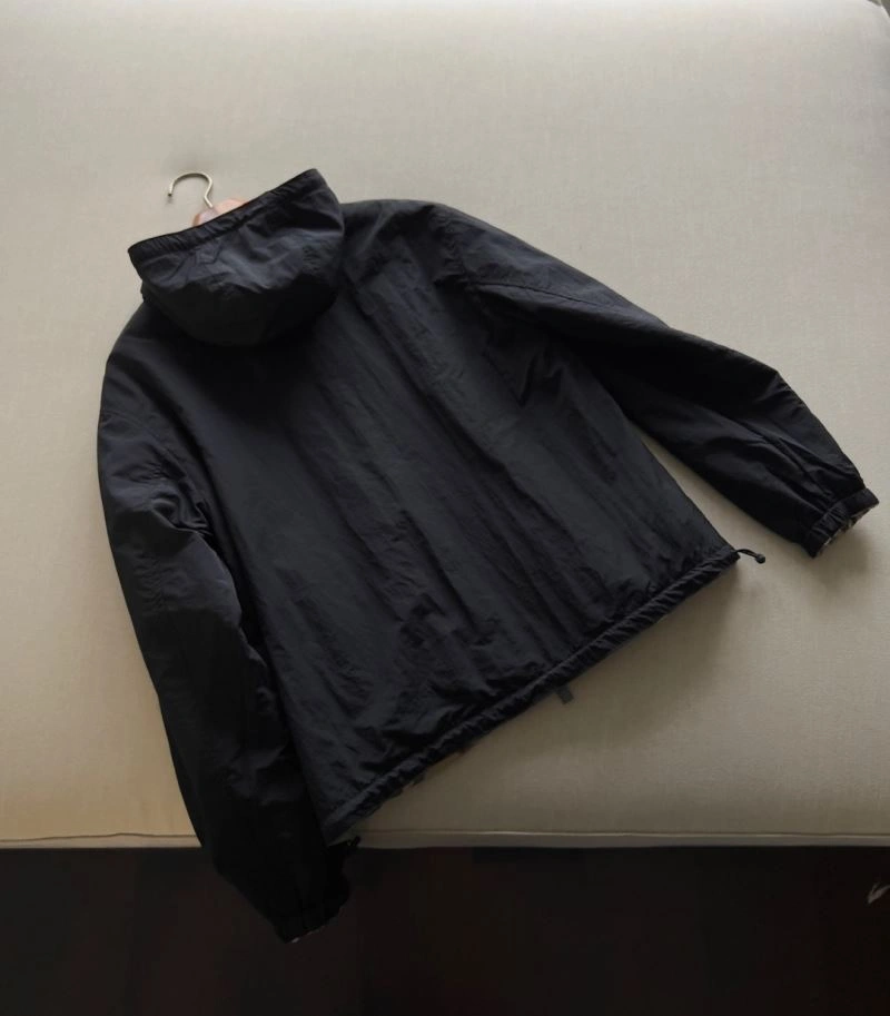 RelaxedFit Burberry Outwear 100742
