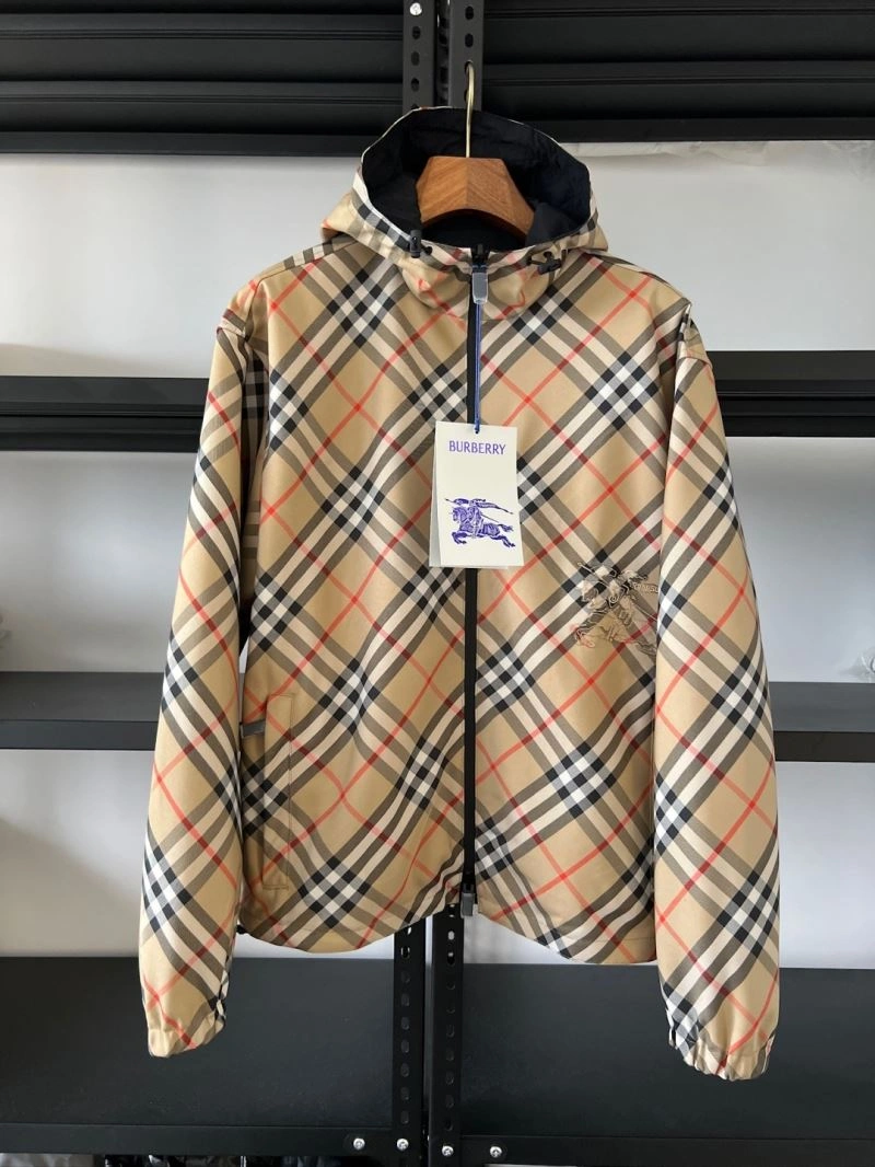 Burberry Outwear Neat 100735