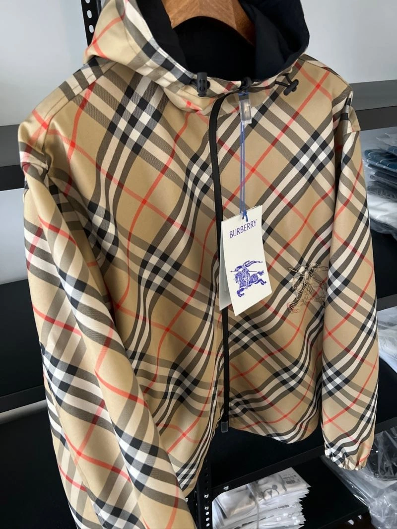 Burberry Outwear Neat 100735