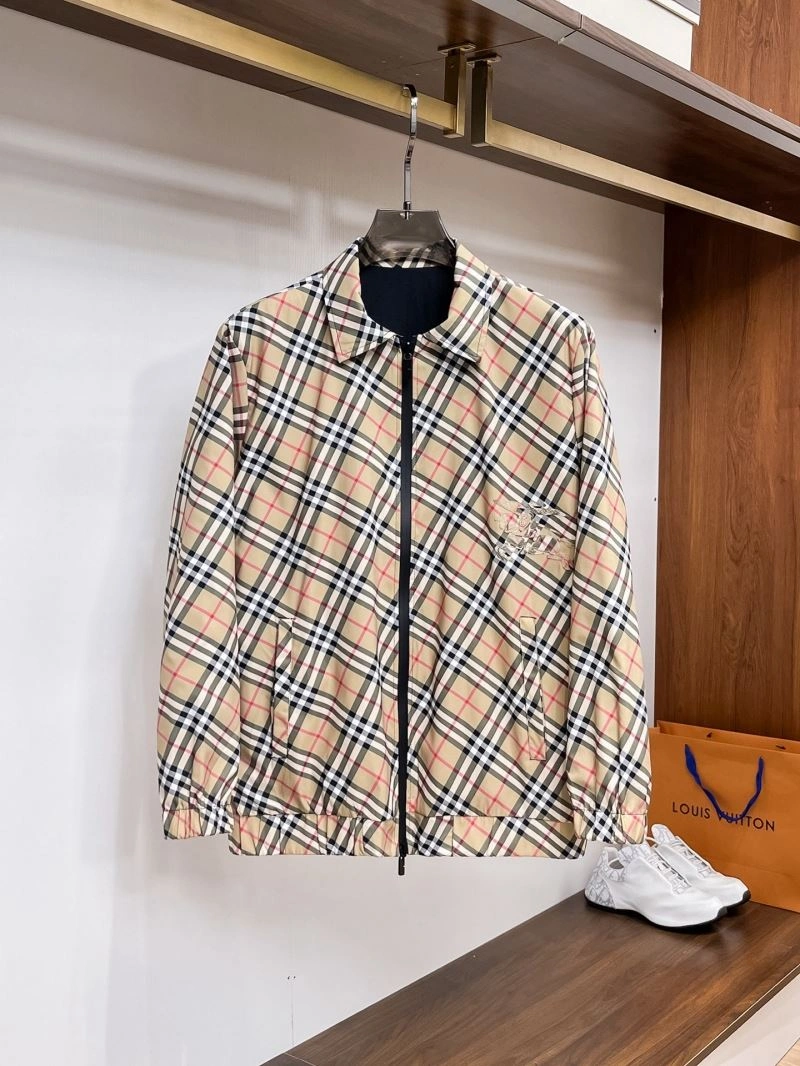 Tailored Burberry Outwear 100746