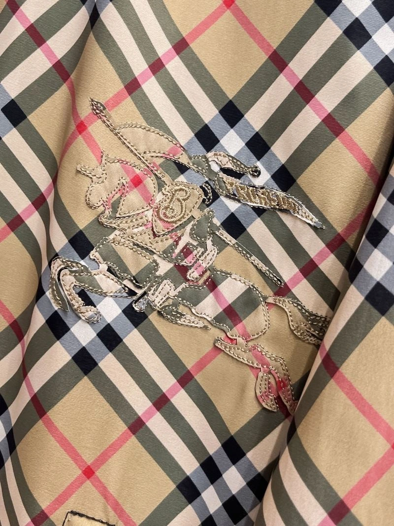Tailored Burberry Outwear 100746
