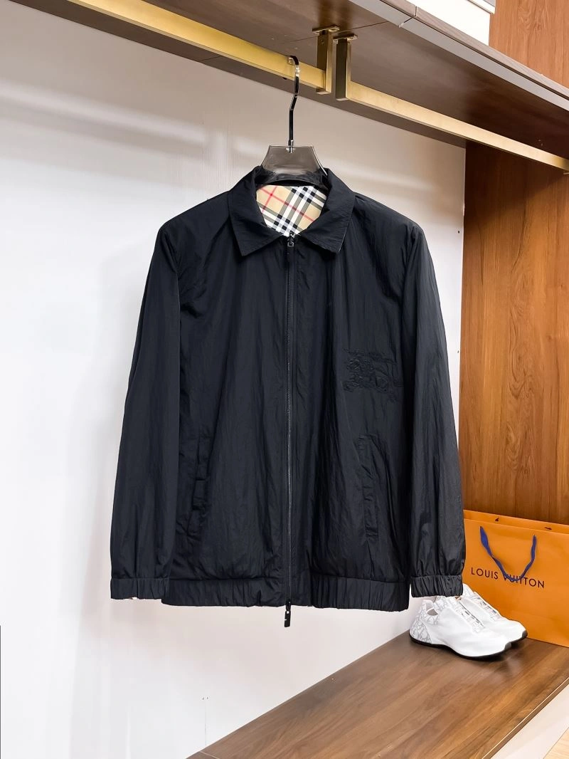 Tailored Burberry Outwear 100746