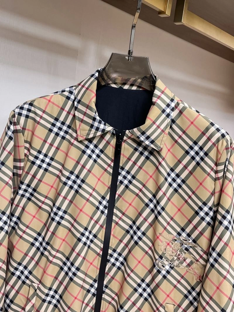 Tailored Burberry Outwear 100746