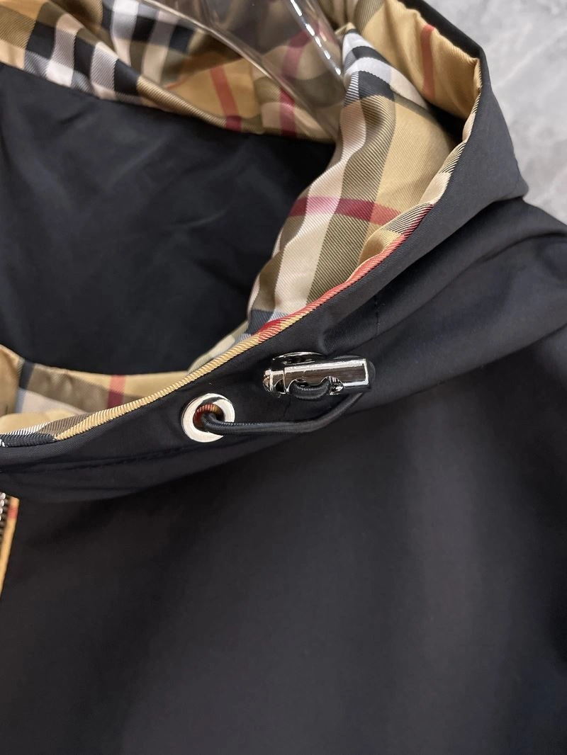 Burberry Outwear WrinkleFree 100738
