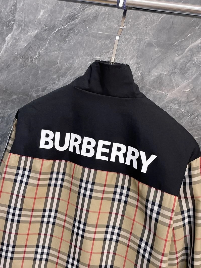 Youthful Burberry Outwear 100733