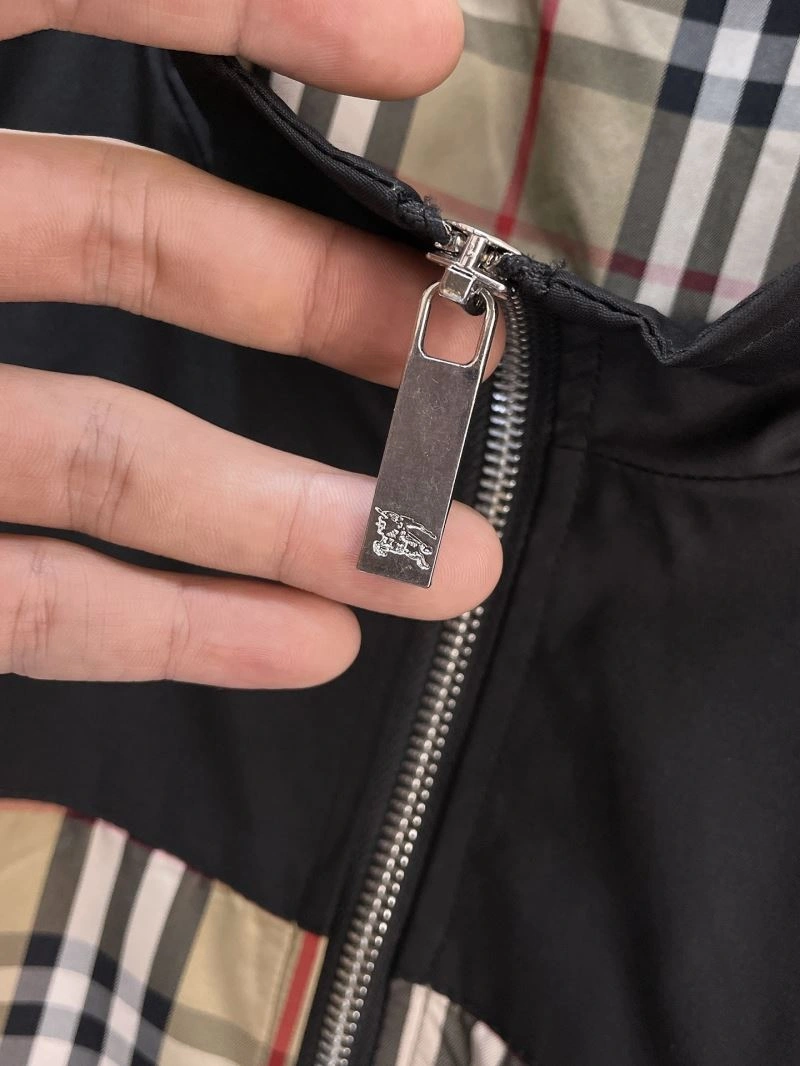 Youthful Burberry Outwear 100733