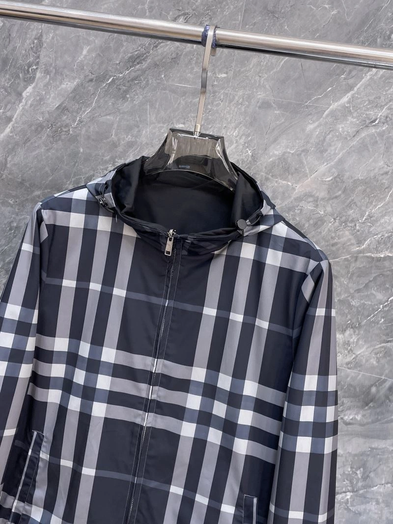 Compact Burberry Outwear 100726