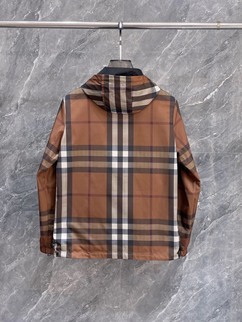 Burberry Outwear Snug 100757