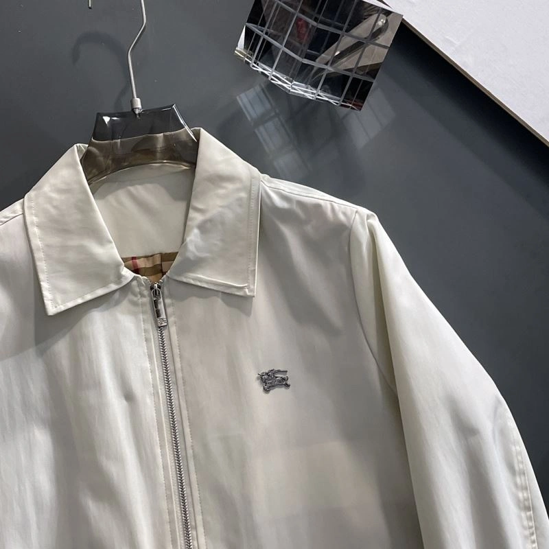 Burberry Outwear WellDesigned 100722