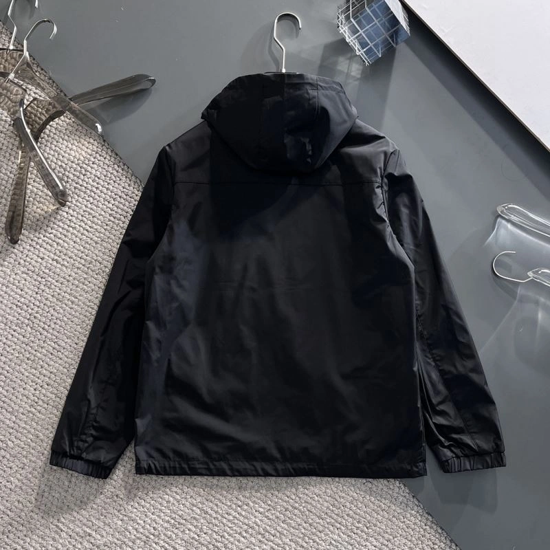 Attractive Burberry Outwear 100719