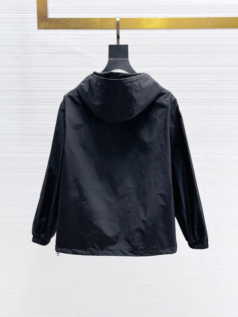 AllSeason Burberry Outwear 100713